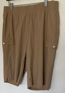 RETROLOGY FLAT FRONT COMFORT SHORTS BROWN 2 BUTTON FRONT POCKETS PULL ON STRETCH - Picture 1 of 4