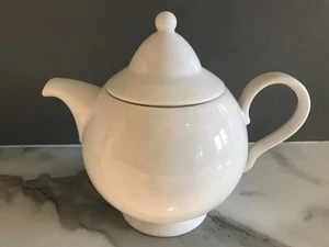 Villeroy Boch Look Teapot - White Herringbone - Picture 1 of 9