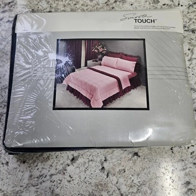 Vintage NOS JC Penney Smooth Touch Queen Flat Sheet Navy Blue 180 TC - Image 1 of 4