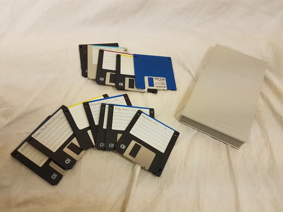 Disco Plástico Caja de Almacenamiento Estuche Soporte Organizador 3.5" Disquete con Discos Computadora Foto 1 de 4