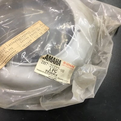 1980 YAMAHA XS850S SPECIAL  XS 1100 REAR WHEEL COVR CASE HOUSING GUARD - Image 1 of 3