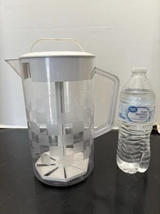 Pampered Chef #2270 Schnellrührkrug 2 Quart Schachbrettmuster weißer Deckel - Bild 1 von 2