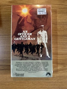 “An Officer and a Gentleman” (VHS, 1982) New Sealed Richard Gere & Debra Winger - Picture 1 of 2