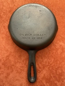 Vintage Unmarked Wagner Ware 6 1/2" #3 Cast Iron Skillet Pan MADE IN USA - Picture 1 of 7