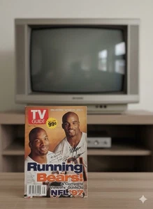 TV Guide Aug 30 1997 Chicago Bears Running- 1997 NFL Viewers Guide - Picture 1 of 4