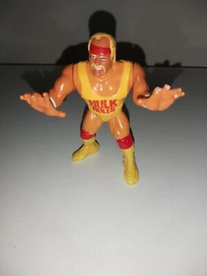 HULK HOGAN WWF Wrestling HASBRO Titan Sports VINTAGE Hasbro Action Figure - Immagine 1 di 4