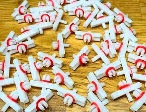 40x Clip Klammer Zierleisten  Audi 50 Audi 80 Audi 100 Audi 200 (1972-1983) - Bild 1 von 3