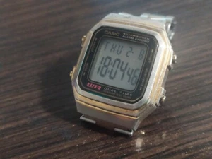 Vintage Watch Casio Alarm Chrono Dual Time Illuminator Digital h A178W Men's - Picture 1 of 22