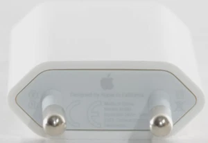 Genuine Official Apple A1400 5W EU 2pin USB Wall Mains Charger Plug Only - Picture 1 of 2