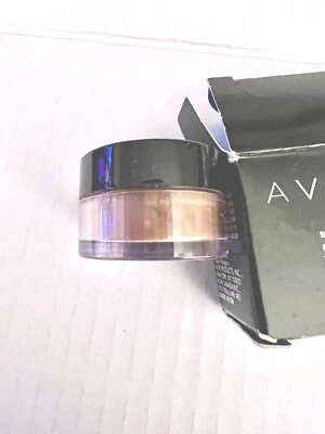 Avon SMOOTH MINERALS  Eyeshadow EARTH  M102 ~ NIB ~ NEXT DAY SHIPPING ~ LOVELY - Image 1 of 4