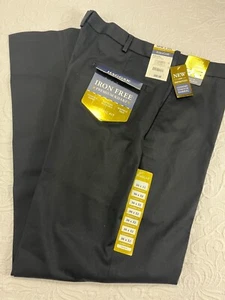 HAGGAR 36X32 Classic Fit Flat Front Men's Pants with Comfort Waistband/Gripper - Picture 1 of 8