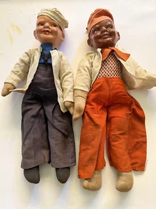 2 Puppen / Spielzeug /Müller und dunkle Figur Pappmasche mit Bekleidung - Bild 1 von 2