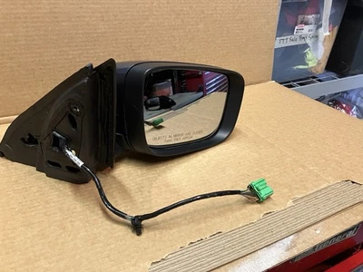 2010-2013 VOLVO XC60  POWER DOOR MIRROR passenger side 13 wire **NO CAMERA** - Image 1 of 4