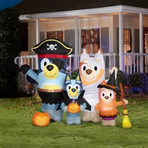 6.5’ Bluey Family Halloween Inflatable - Picture 1 of 4