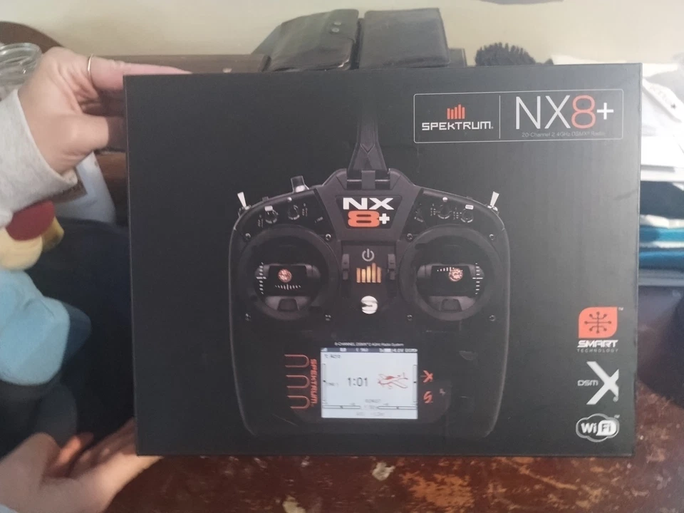 Transmisor de consola Spektrum NX8 8 canales Foto 1 de 1