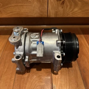 AC Compressor & A/C Clutch For 1999-2002 GMC Sierra Chevy Silverado 4.3L & 6.6L - Picture 1 of 6