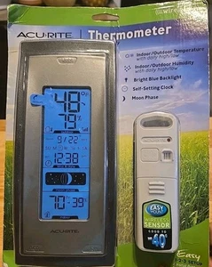 AcuRite 00592W3 Silver Wireless LCD Display Thermometer with Humidity Sensor - Picture 1 of 6