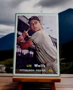 1957 Topps Baseball Card Pittsburgh Pirates Lee Walls #52 Vtg No Creases Ex+  - Picture 1 of 2