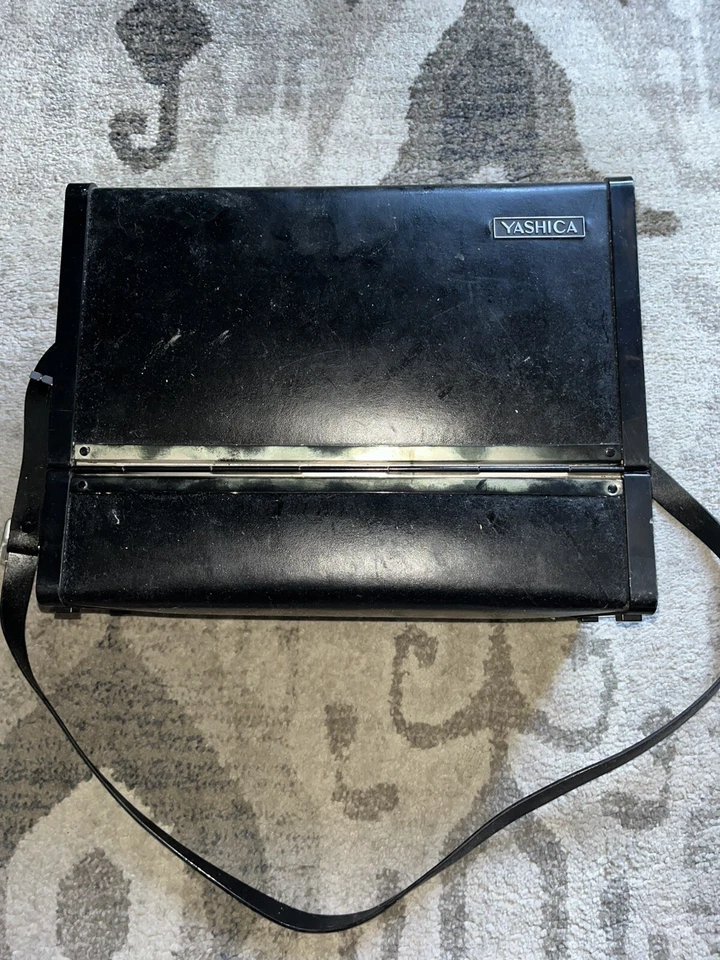 Yashica VINTAGE Negro Cierre Hardware Cámara Bolso Correa para el Hombro Estuche Foto 1 de 4