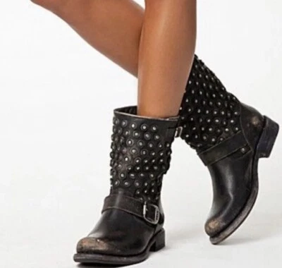 Botas de motocicleta FRYE 76406 Jenna Disc cortas de cuero con tachuelas negras talla 6 B usadas en excelente estado Foto 1 de 4