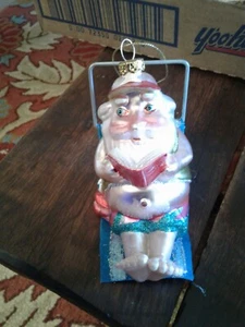 SANTA on the Beach in his LAWN CHAIR - Christmas Ornament - EUC~Holiday Lane - Picture 1 of 6