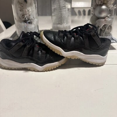 Air Jordan 11 Retro Bajo 72-10 Negro 505835-001 Preescolar Ps Niños Talla 11C Foto 1 de 4