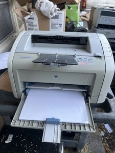 HP LaserJet 1020 | Monochrome Laser Printer | 25619 Pages | Q5911A Complete - Picture 1 of 8