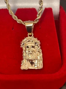 14K Solid Gold Jesus Pendant, Jesus Christ Gold Pendant, Unisex Jesus Pendant - Picture 1 of 11