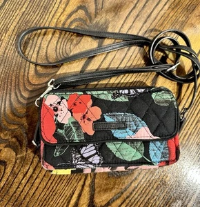 Vera Bradley Wildflower Garden Zip Around Wallet Crossbody Bag Wristlet Euc - Picture 1 of 13