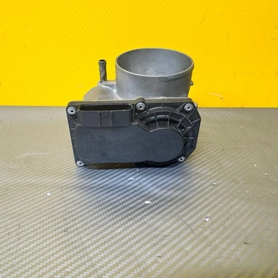 Cuerpo de válvula de acelerador Lexus Is350 2021-2025 3,5 L 22030-31100 Foto 1 de 4