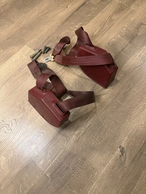 1988-1998 OBS Chevy GMC C1500 K1500 Regular Cab Front Seat Belt SET RED OEM GM - Imagem 1 de 4