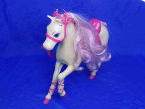 Barbie Princesas Caballo con Silla y Riendas Mattel 2009 - Imagen 1 de 8