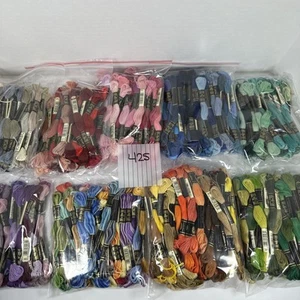 HUGE LOT Of 425 Mixed DMC Embroidery Floss Thread Crosstitch Needlepoint Craft - Picture 1 of 24