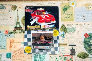 1992 Racing Champions 1/64 Diecast Car Stock #70 JD McDuffie Vintage - Picture 1 of 2