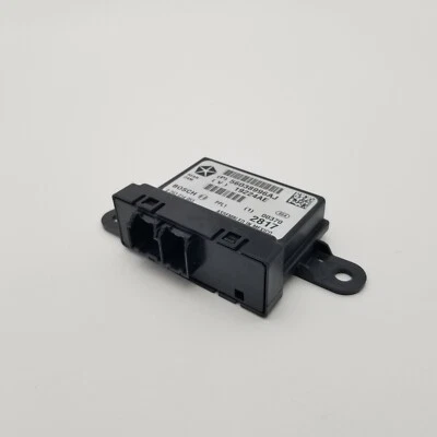 2014 - 2018 吉普切诺基停车备用反向控制模块 56038996AJ — 第 1/4 张图片