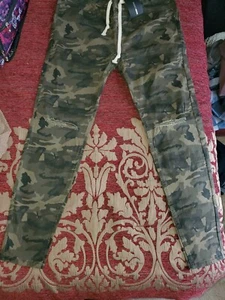 Women's Camo Pants - Picture 1 of 3