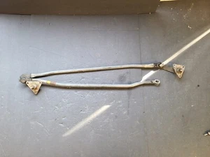 86.5-92 Toyota Supra Mk3 MA70 *WINDSHIELD WIPER ARM ASSEMBLY* Cowl OEM - Picture 1 of 7