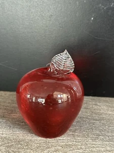Vtg 90s Glass Eye Studio Hand Blown Art Glass Red Apple Signed Paperweight 3.5”h - Picture 1 of 5
