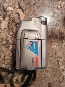 RCA CC6363 VHS-C Camcorder AutoShot Steady Pix No Charger Battery UNTESTED