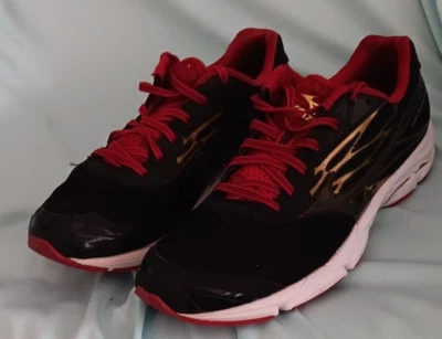 Mizuno Wave Catalyst 2 Womens Size 9 Pink Running Shoes J1GC173349 - Image 1 of 4