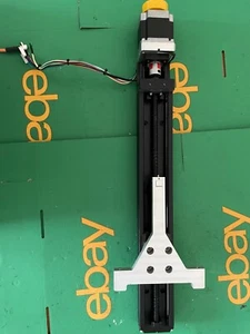 THK LM Führungsantrieb Kugelumlaufspindel + Motor - Genomic Solutions Microgrid MGII 610 - Bild 1 von 4