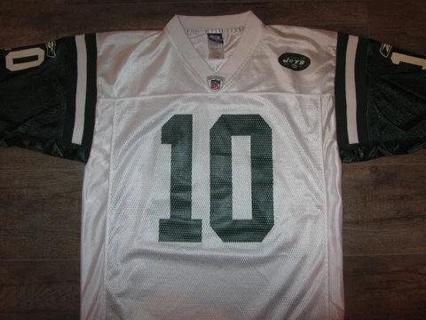 New York Jets Chad Pennington Reebok NFL Football Jersey M Vintage White Team Cover