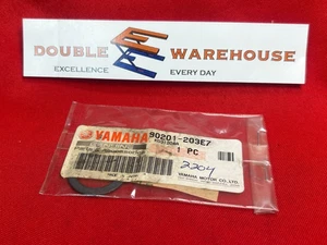 NOS OEM Yamaha 90201-203E7 Shim - Picture 1 of 2