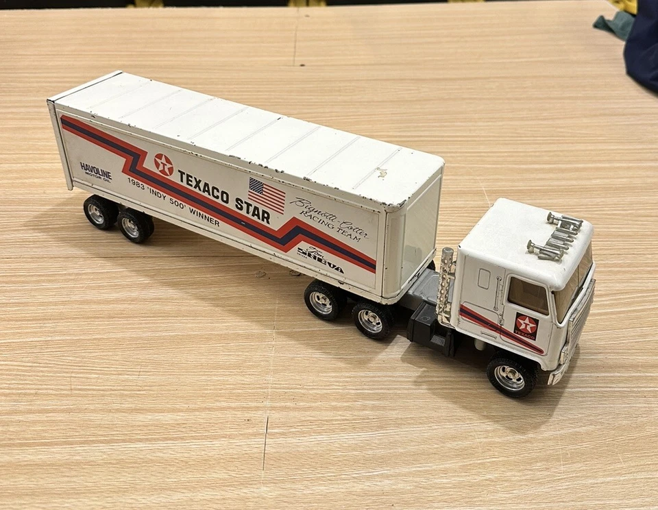 Vintage ERTL TEXACO STAR TRANSPORTER Steel Semi Truck 1983 Indy Winner - Image 1 of 4