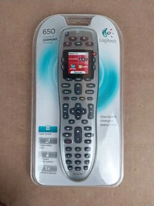 Logitech Harmony 650 telecomando universale schermo a colori argento 915-000159 nuovo - Foto 1 di 6