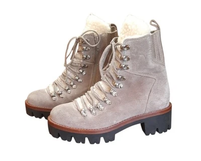 Acogedoras botas de combate Jeffrey Campbell Culvert gamuza topo con cordones forradas de piel Foto 1 de 4