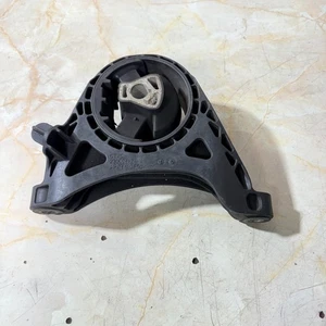 OPEL INSIGNIA 2010 A Sedan G09 Front Engine Mount 230006 2.0 Diesel 118kw - Picture 1 of 11