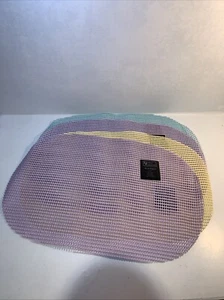 Set of 4 Spring Easter Placemats Waffle Weave Mesh Nonslip Mats 18" x 12" Pastel - Picture 1 of 7