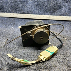 065-0027-01 | Bendix King KS-270 | Beechcraft F33A | PITCH SERVO ASSY 14/28V - Picture 1 of 7