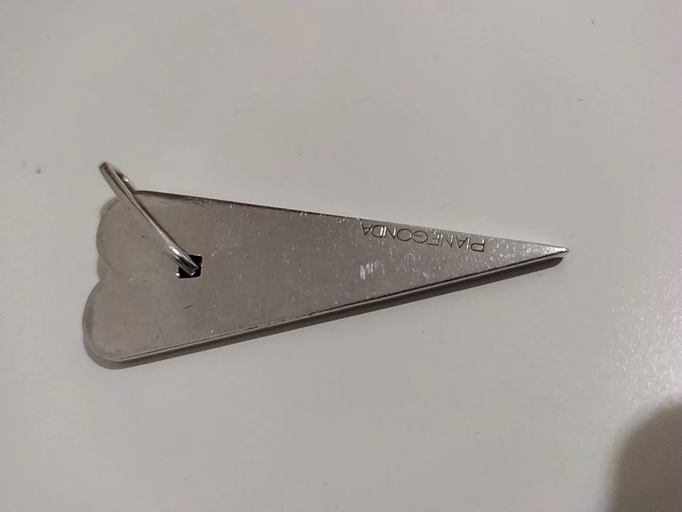 Pendente Pianegonda Argento 925 usato- cm 7 x 2.5  circa 35gr - Immagine 1 di 3